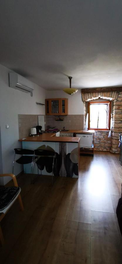 Eti And Mia Holiday Apartments Muntić Esterno foto