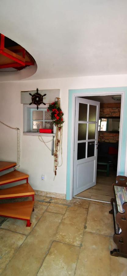 Eti And Mia Holiday Apartments Muntić Esterno foto